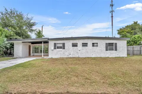 1495 KINGS CT — home for sale