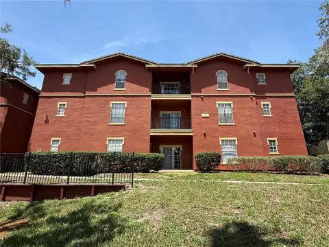122 VISTA VERDI CIR #324 — home for sale