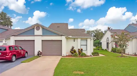 112 LAKEPOINTE CIR — home for sale